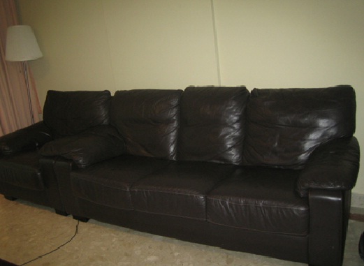 Leather_Sofa1.jpg