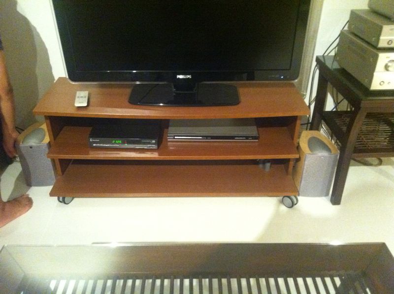 TV_console2.jpg