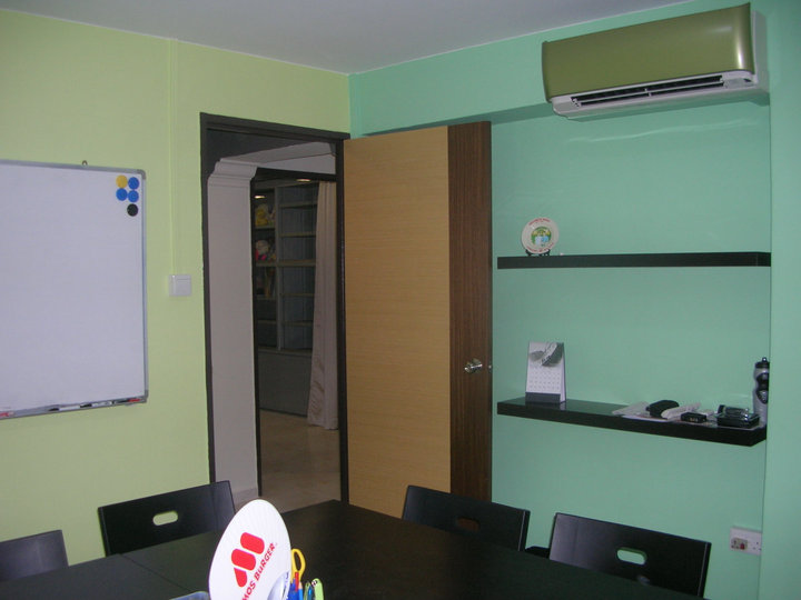 job_b_room_picture2024.jpg