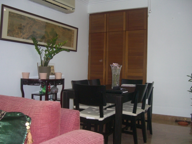 local1_Dining_area3001.JPG