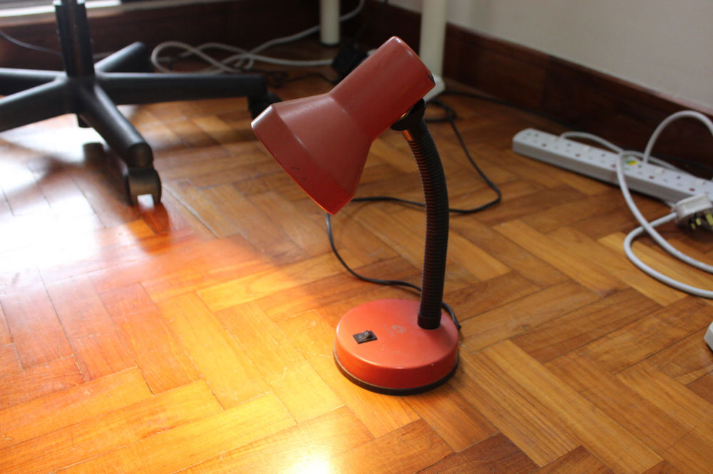 mkt_Desk_Lamp_81.jpg