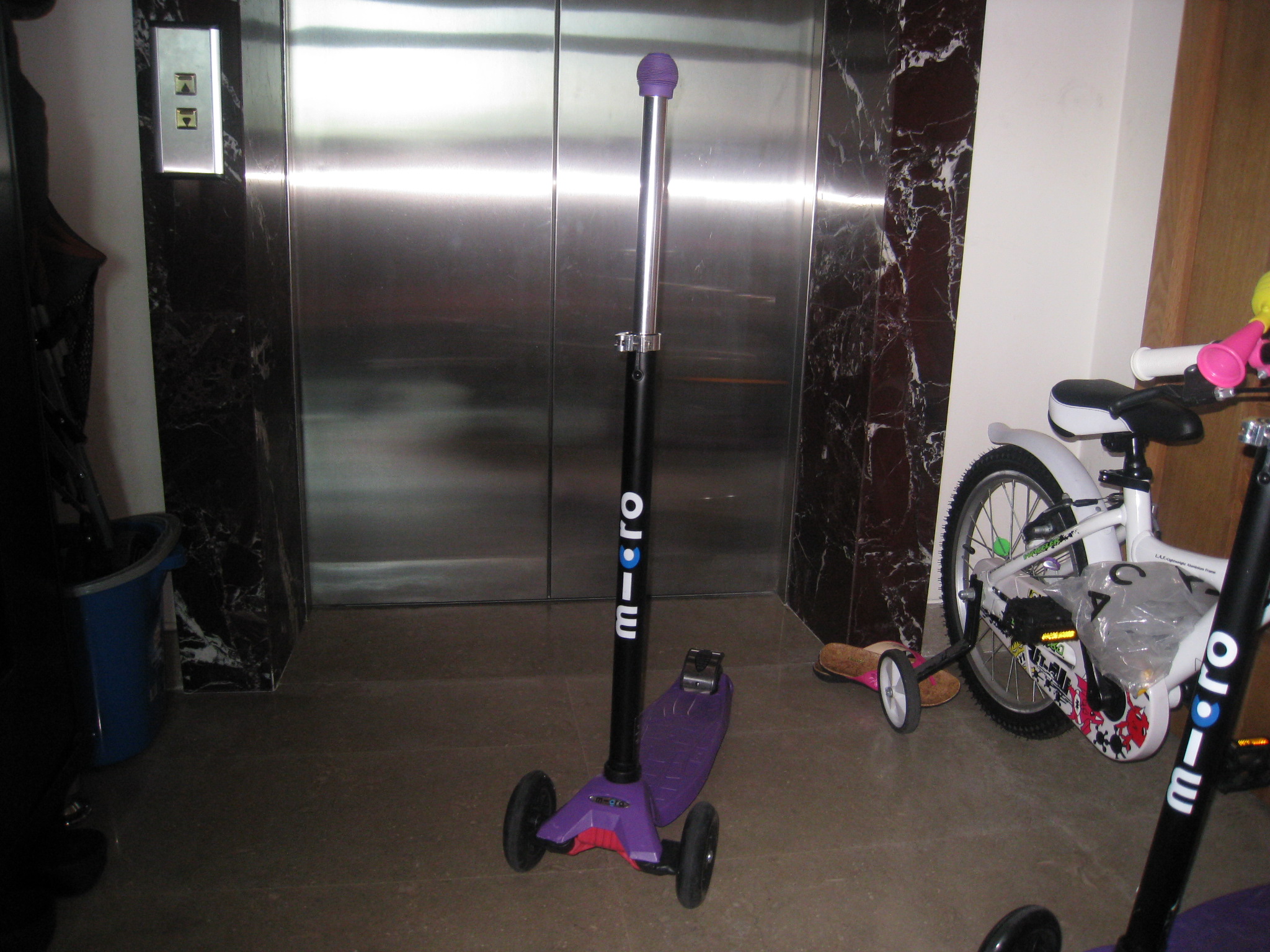 mkt_Scooter_23001.JPG