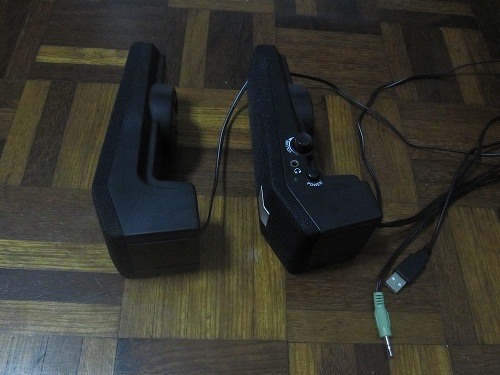 mkt_USB_Speaker_022001.JPG