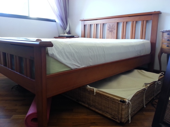 mkt_bedframe11.jpg