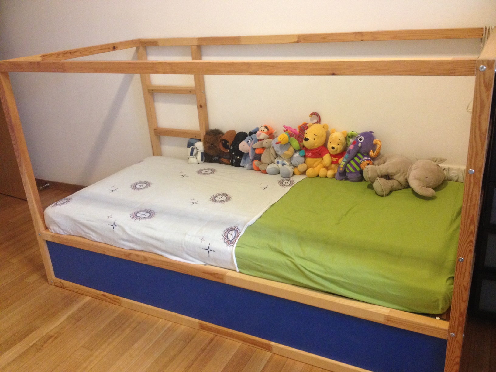 mkt_bunk_bed1001.jpg