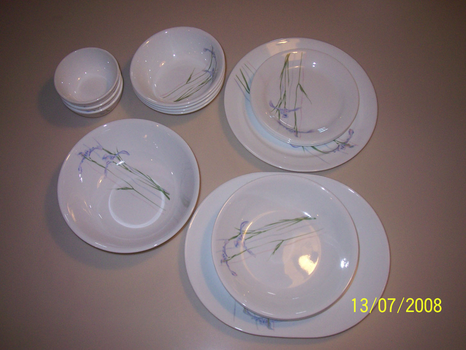 mkt_corelle2001.jpg