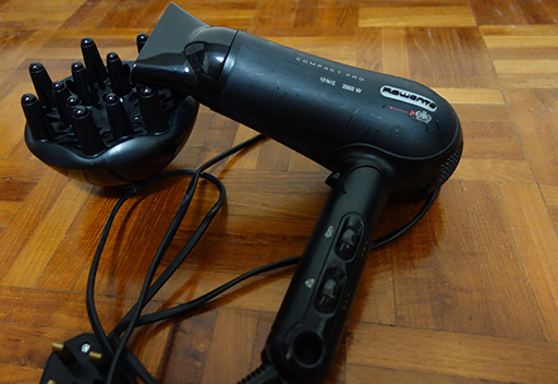 mkt_hairdryer1002.jpg