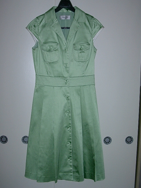 mkt_light_green_dress1.jpg