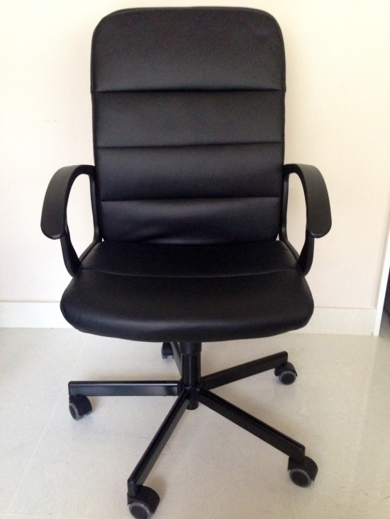 mkt_officechair_black21001.jpg