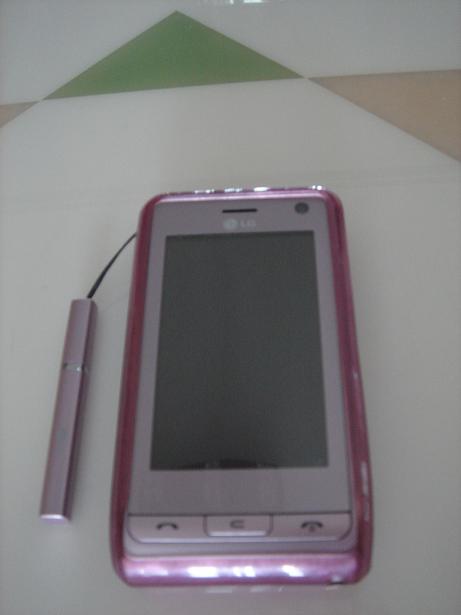 mkt_phone3001.JPG