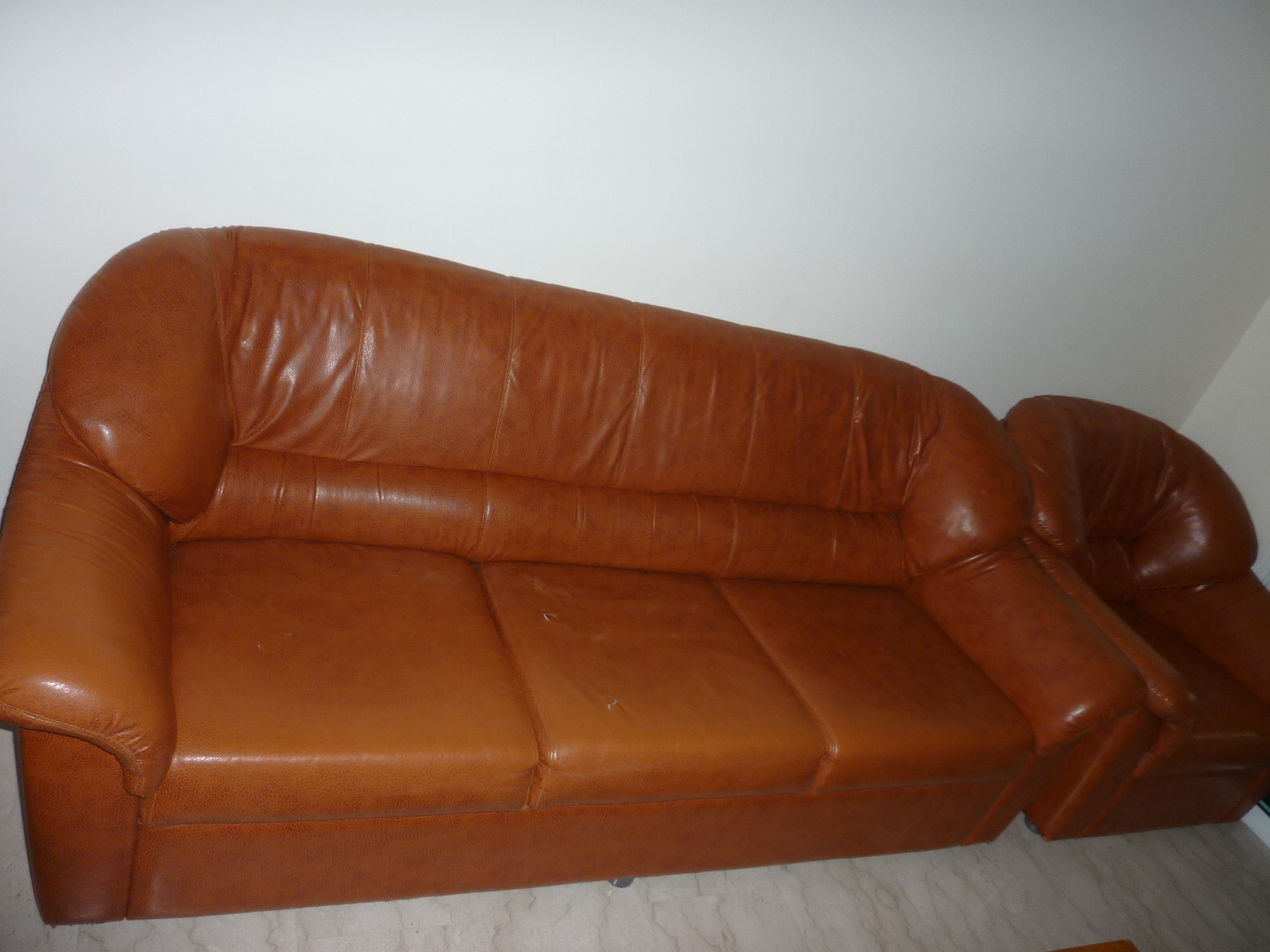 mkt_sofa3003.jpg