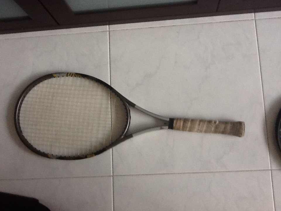 tennis_racket1.JPG